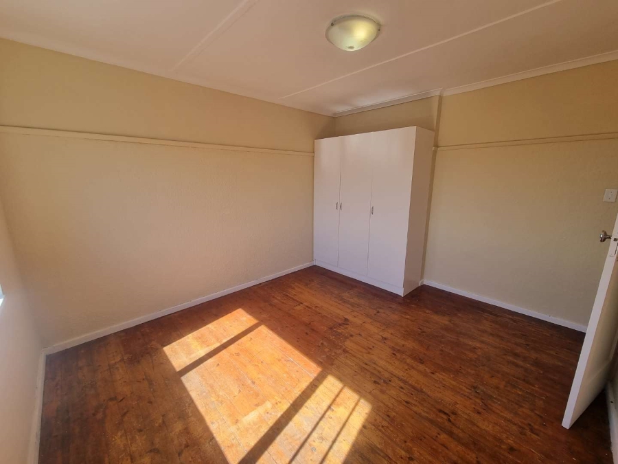 To Let 1 Bedroom Property for Rent in Mowbray Western Cape